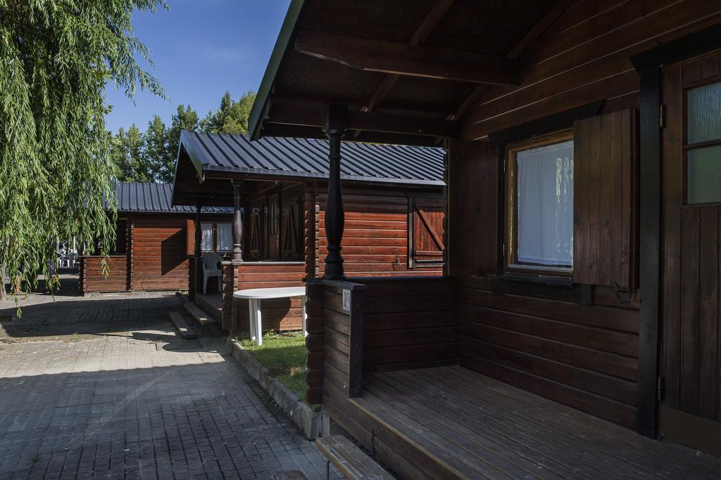 Camping & Bungalows Ligueerre De Cinca Ligüerre de Cinca Exterior foto