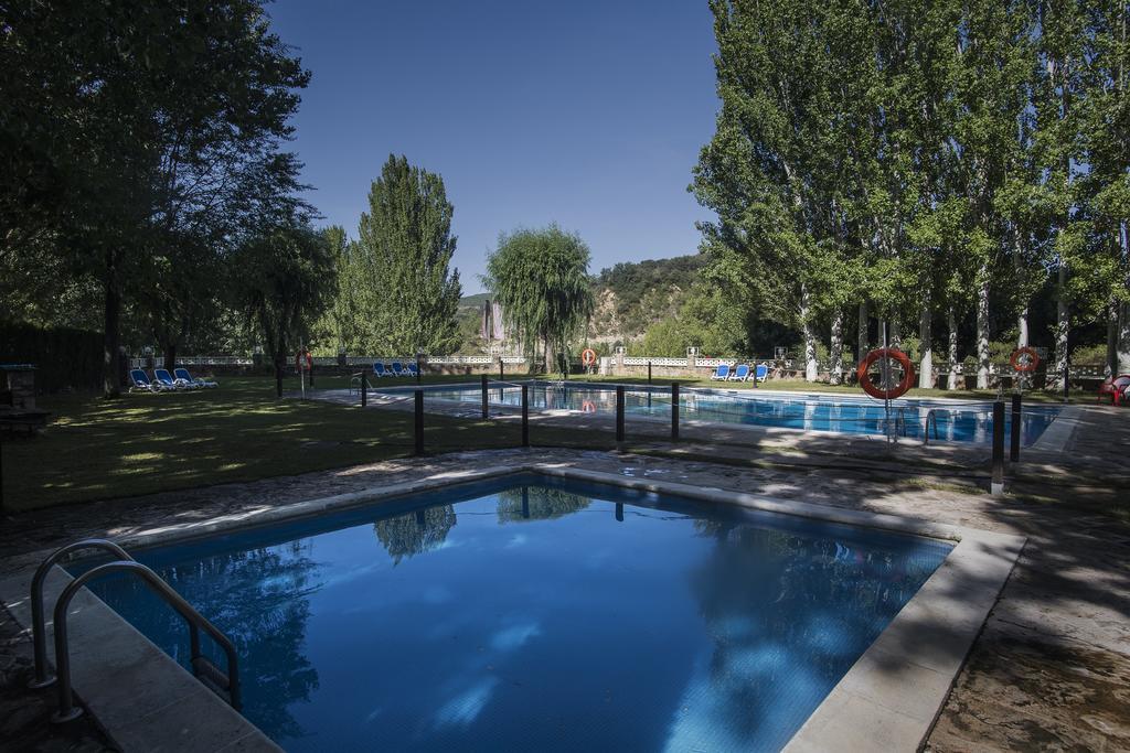 Camping & Bungalows Ligueerre De Cinca Ligüerre de Cinca Exterior foto