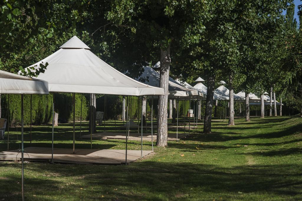 Camping & Bungalows Ligueerre De Cinca Ligüerre de Cinca Exterior foto