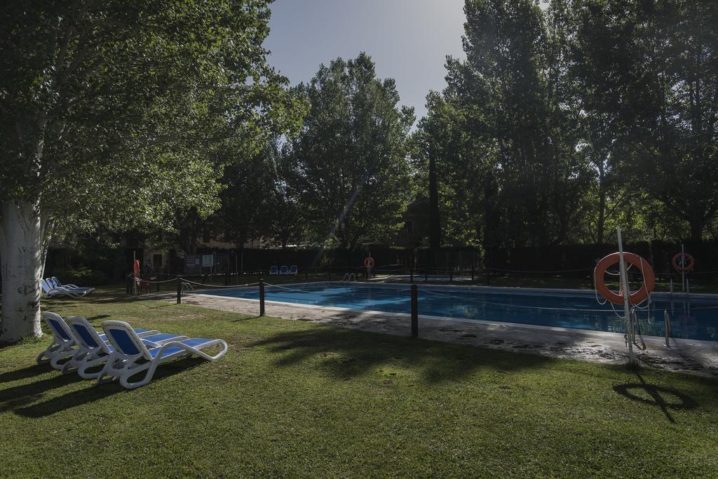 Camping & Bungalows Ligueerre De Cinca Ligüerre de Cinca Exterior foto